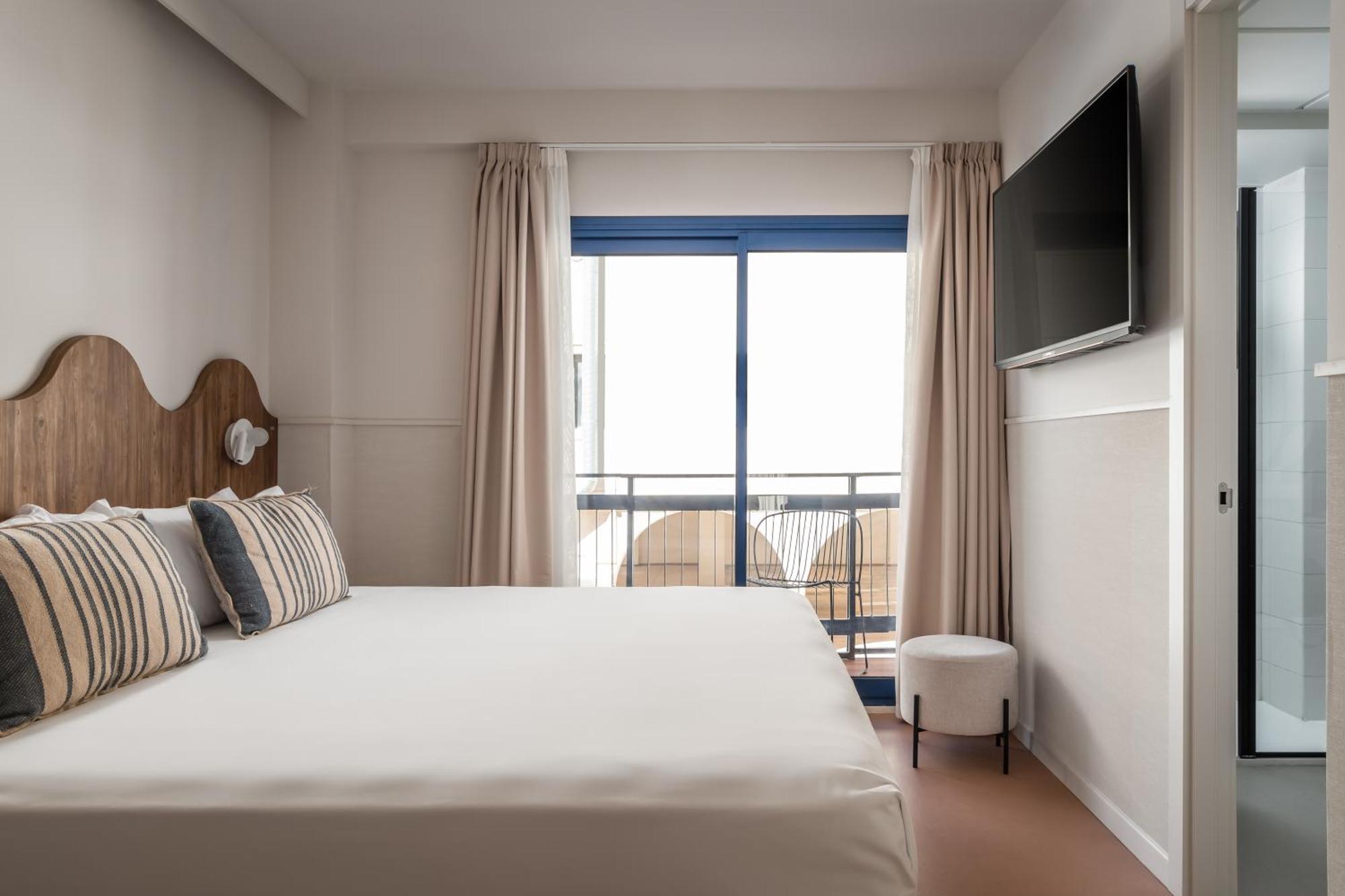 Bypillow Paseo อาลิกันเต ภายนอก รูปภาพ