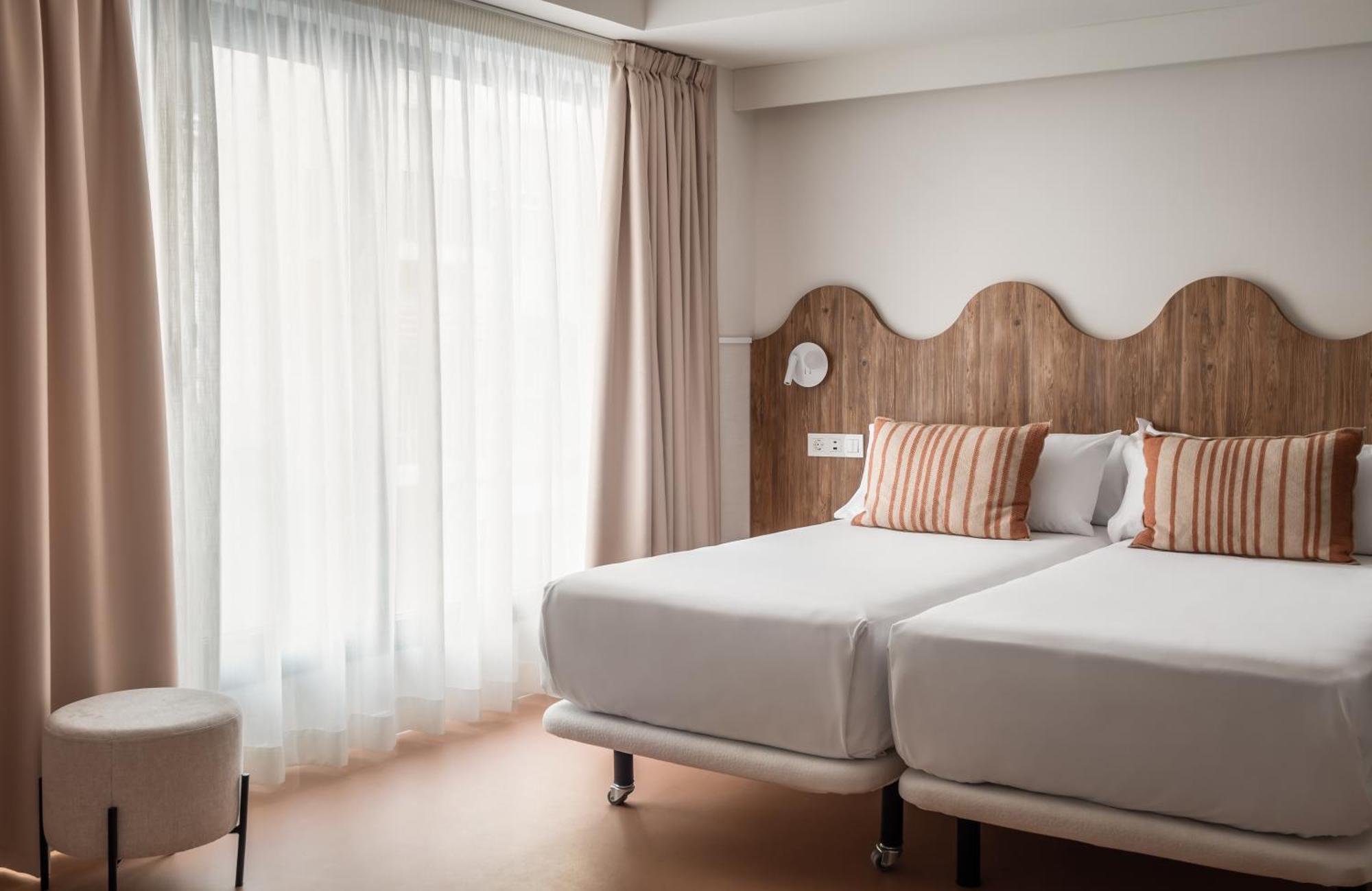 Bypillow Paseo อาลิกันเต ภายนอก รูปภาพ